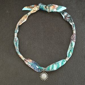 Gemelli Scarf Necklace with Pave Cubic Zirconia💎 Starburst🌟 Pendant - NWT